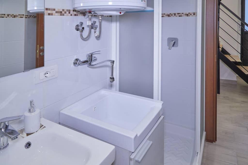 La Palma Loft Located In The Heart Of Catania 빌라 외부 사진