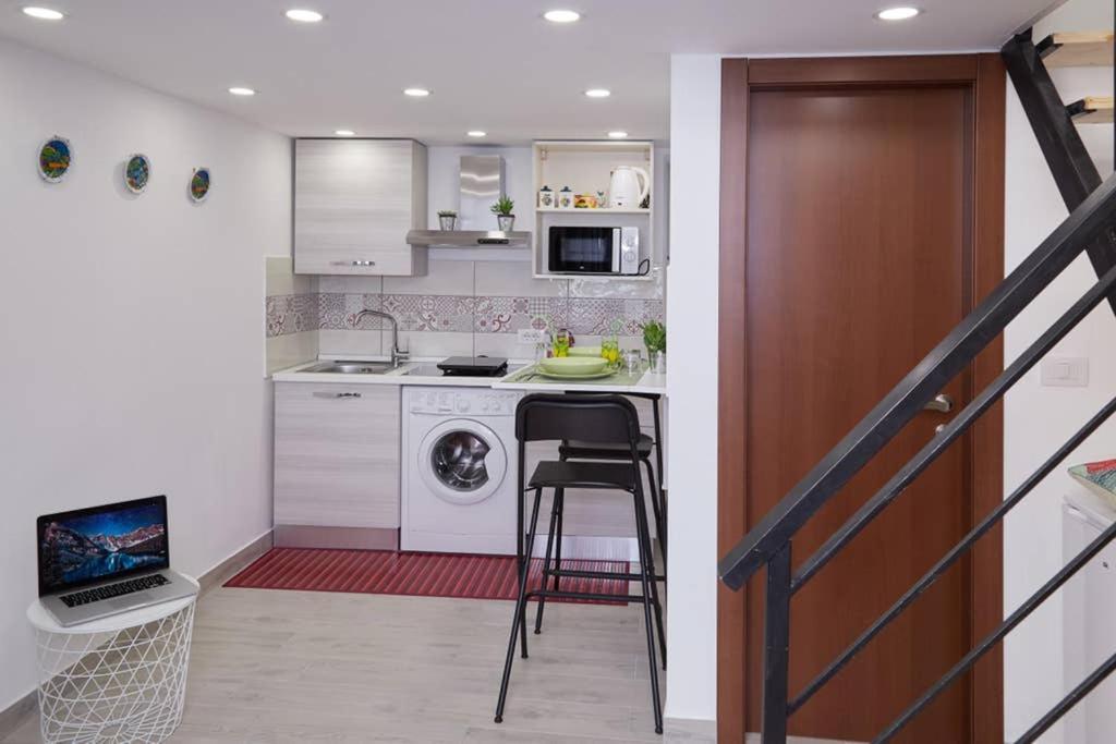 La Palma Loft Located In The Heart Of Catania 빌라 외부 사진