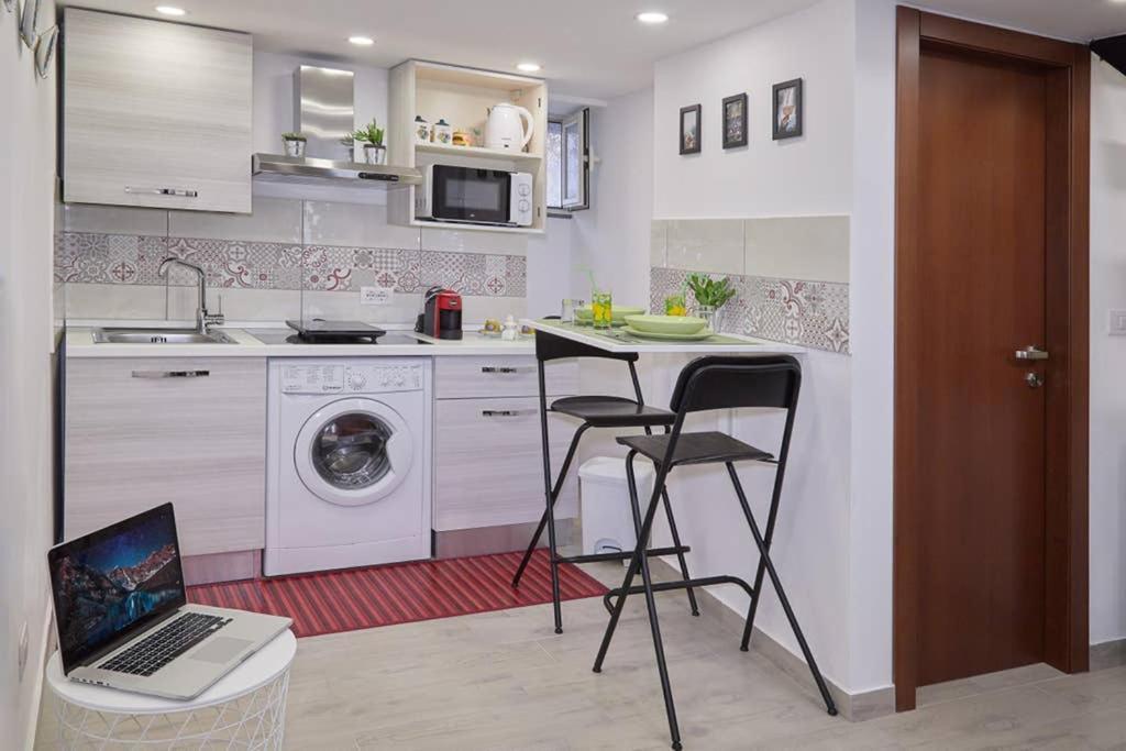 La Palma Loft Located In The Heart Of Catania 빌라 외부 사진